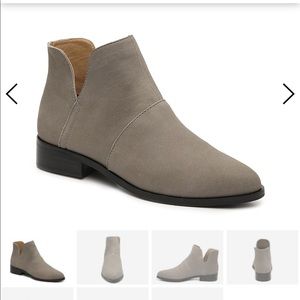 BRAND NEW LUCKY BRAND PARAMO GREY/TAUPE - SIZE:7